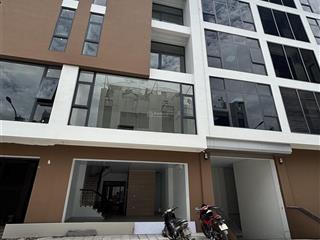 Hiếmbán căn liền kề lô góc xẻ khe 5 tầng thô khu dự án phố lạc trung kinh doanh 112m2 chỉ 350trm2