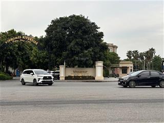 Hiếmbán căn nhà 2 tầng lô góc mặt phố 2 mặt đường to cạnh hồ harmony vinhomes riverside sầm uất