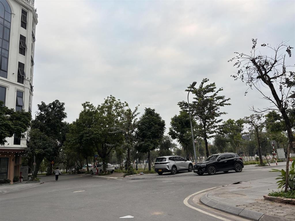 Bán mảnh đất đấu giá cạnh hồ công viên ngay phía sau phố đoàn khuê kéo dài thanh am 85m2 giá tốt