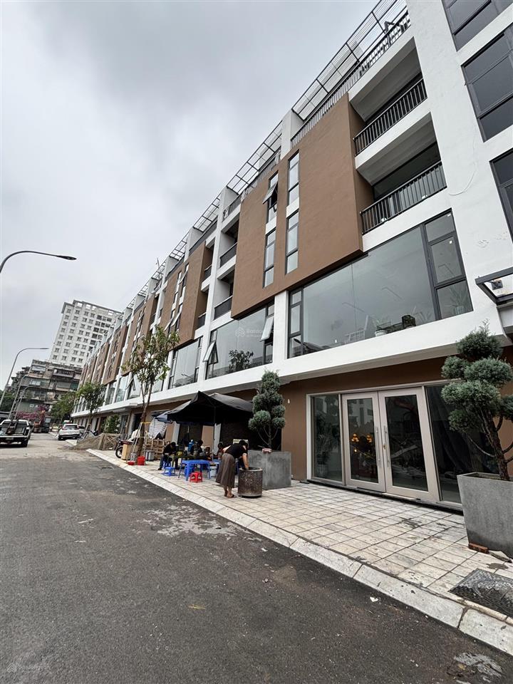 Rất hiếm  bán căn liền kề duy nhất dự án phố lạc trung ngay times city hai bà trưng 5 tầng giá rẻ