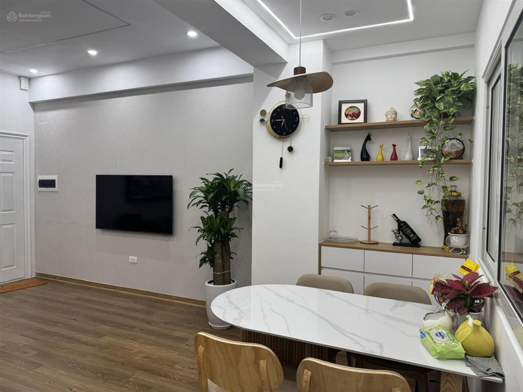 Bán căn hộ chung cư kđt sài đồng 77m² căn 3 ngủ 2wc full đồ đẹp giá chỉ 5.4 tỷ