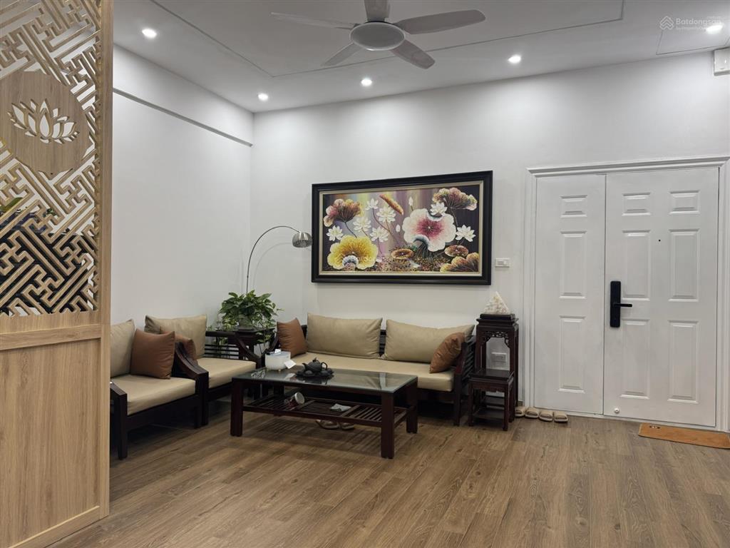 Bán căn hộ chung cư kđt sài đồng 77m² căn 3 ngủ 2wc full đồ đẹp giá chỉ 5.4 tỷ