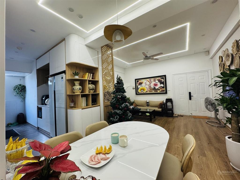 Bán căn hộ chung cư kđt sài đồng 77m² căn 3 ngủ 2wc full đồ đẹp giá chỉ 5.4 tỷ