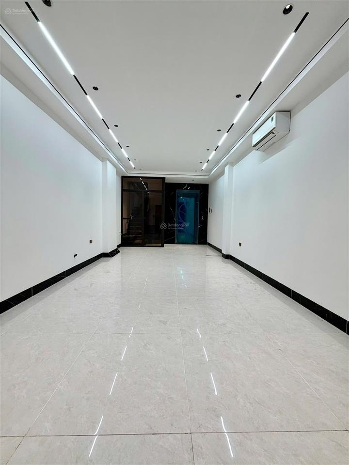 Bán căn nhà 7.5 tầng thang máy mặt phố hồng tiến gần cầu trần hưng đạo 39/45m2 mới tinh rất giá trị