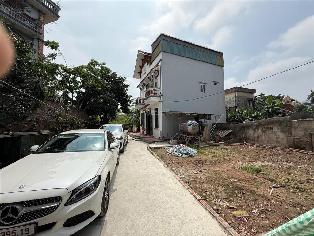 Bán mảnh đất đẹp ô tô 7 chỗ vào ngõ nông tại phúc lợi 56m2 giá 7.8 tỷ