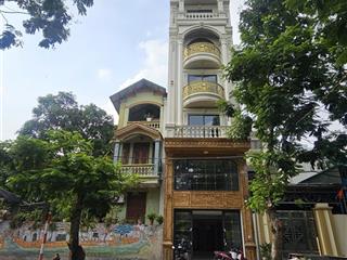 Bán căn nhà mới tinh 6.5 tầng thang máy đồ hiện đại mặt hồ công viên tại thạch bàn 58.3m2  23.8tỷ