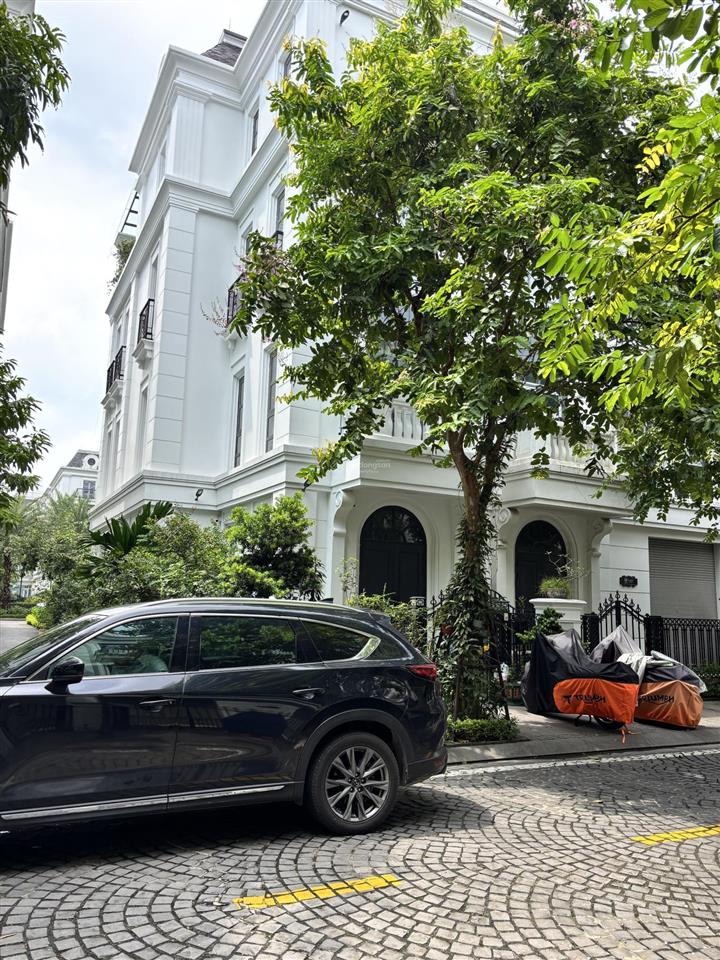 Rất hiếm bán căn liền kề lô góc 2 mặt tiền khu vip dự án elergant park villa thạch bàn chỉ 35 tỷ