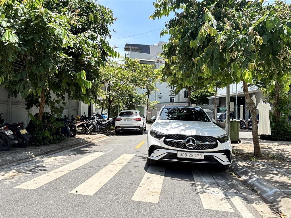 Bán nhà cấp 4 (bán đất) đẹp đường phân ô bàn cờ khu đấu giá thanh am ngay sau phố đoàn khuê giá rẻ