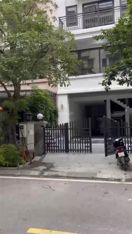 Cho thuê lâu dài liền kề 6.5 tầng thang máy khu minh nhựa phố vip lâm hạ bồ đề 115m2 chỉ 45tr