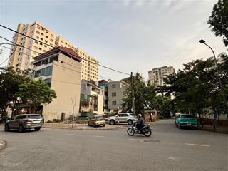 Hiếm  bán nhà cấp 4 kđt phố sài đồng view trường học đường to 132m2 giá rất tốt