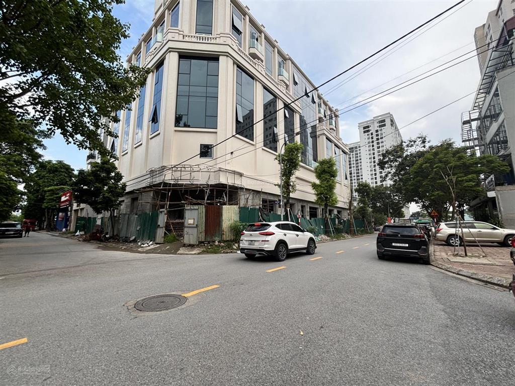 Bán mảnh đất đấu giá kđt sài đồng view trường học công viên cạnh vinhomes 132m2 giá đầu tư giá trị