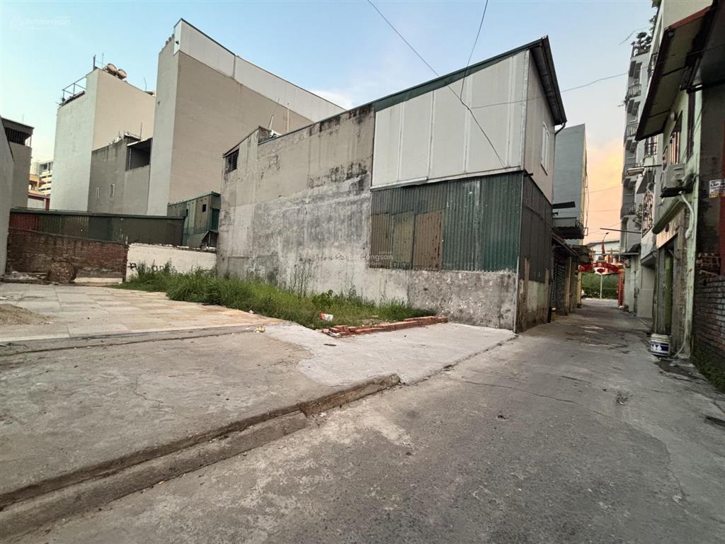 Bán mảnh đất đẹp ô tô vào đường thông ngay phố nguyễn lam gần vinhomes 84m2 chỉ 12.2 tỷ