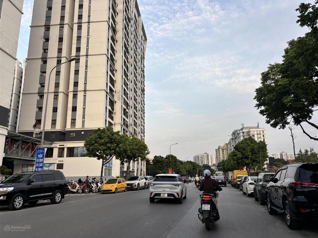 Bán mảnh đất đẹp ô tô vào đường thông ngay phố nguyễn lam gần vinhomes 84m2 chỉ 12.2 tỷ