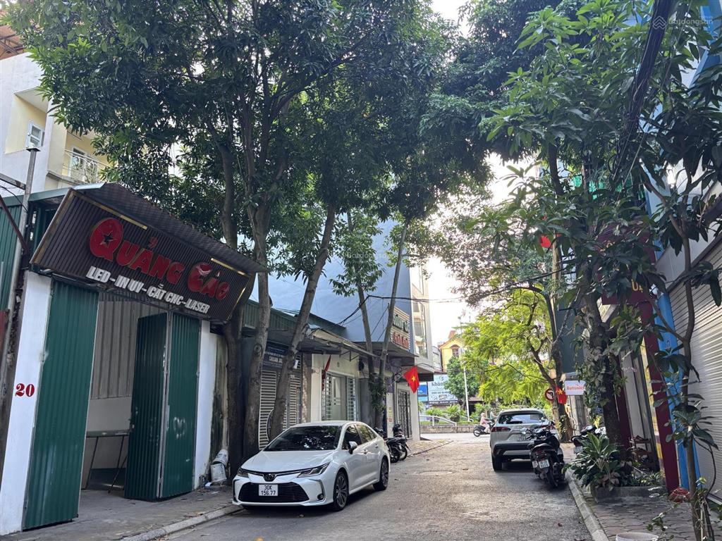 Nhà đẹp phân lô phố chu huy mân cạnh kđt sài đồng  vinhomes riverside gần aeon 100m2 chỉ 27,5 tỷ