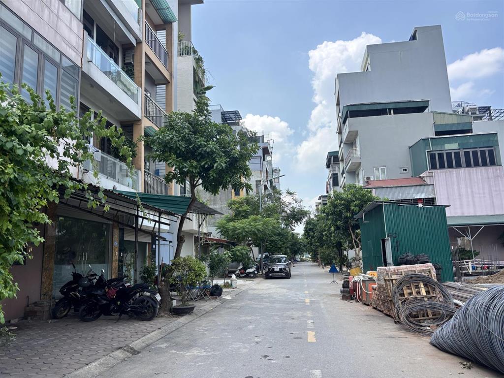 Hiếm  bán căn nhà xây thô 5.5 tầng khu phân lô him lam thạch bàn 60m2 (6x10m) chỉ 18.2 tỷ