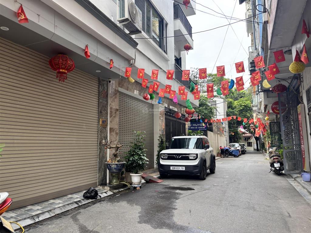 Quá hiếmnhà 4 tầng ngõ 6m thông ngay chợ và phố sài đồng sầm uất tiện ích 40m2 mt 4.2m giá cực rẻ