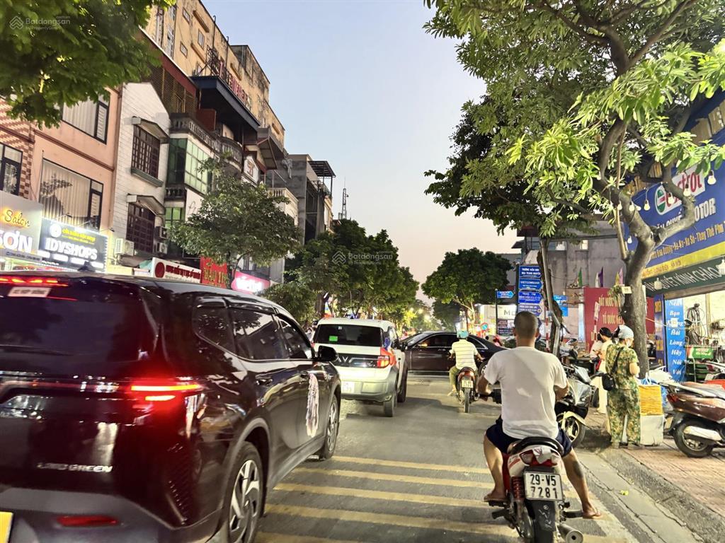 Quá hiếmnhà 4 tầng ngõ 6m thông ngay chợ và phố sài đồng sầm uất tiện ích 40m2 mt 4.2m giá cực rẻ