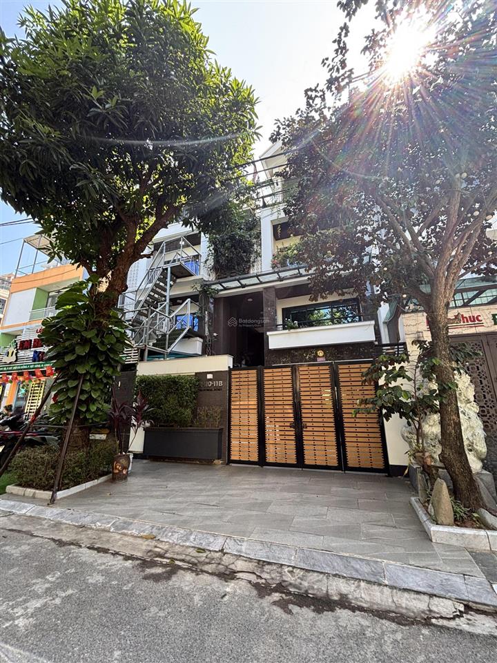 Bán mảnh đất đẹp view thoáng tự xây nhà khu phân lô giữa trung tâm kđt sài đồng 132m2 chỉ 33 tỷ