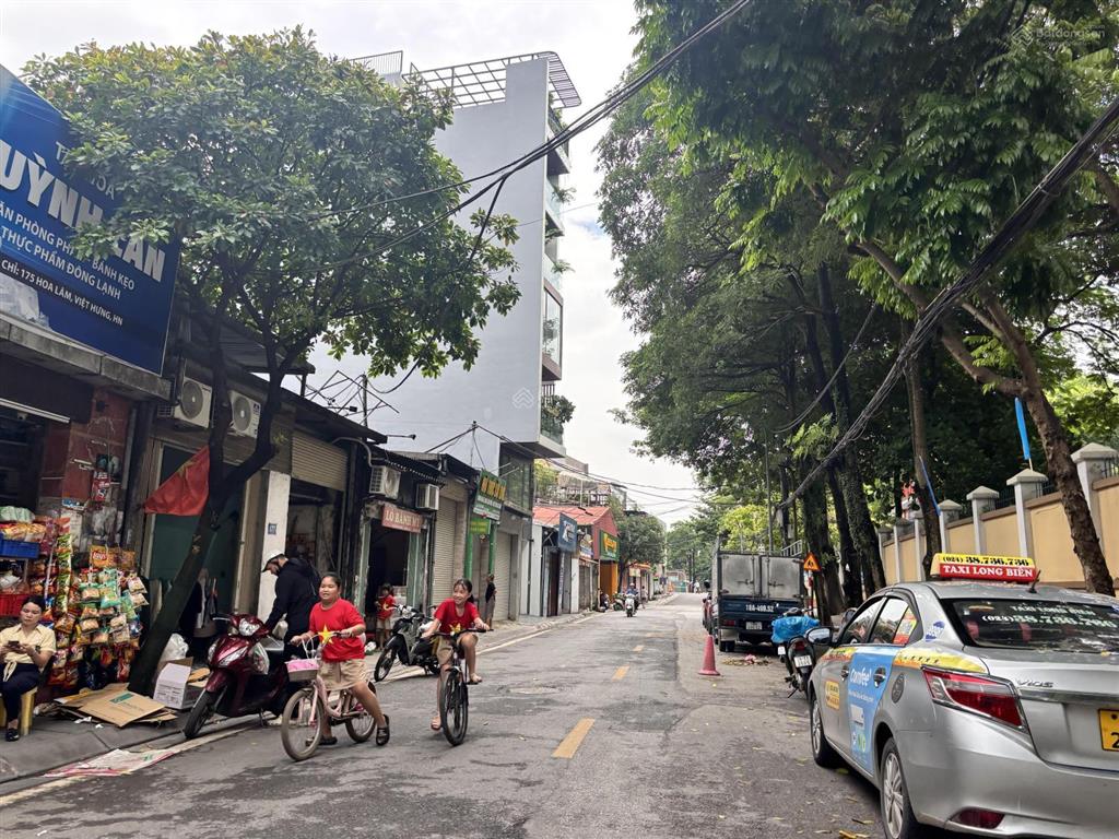 Bán mảnh đất đẹp nhỏ xinh mặt phố hoa lâm gần bigc trung tâm việt hưng 50m2 mặt tiền 5m chỉ 16 tỷ