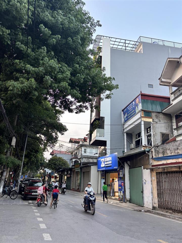 Bán mảnh đất đẹp nhỏ xinh mặt phố hoa lâm gần bigc trung tâm việt hưng 50m2 mặt tiền 5m chỉ 16 tỷ
