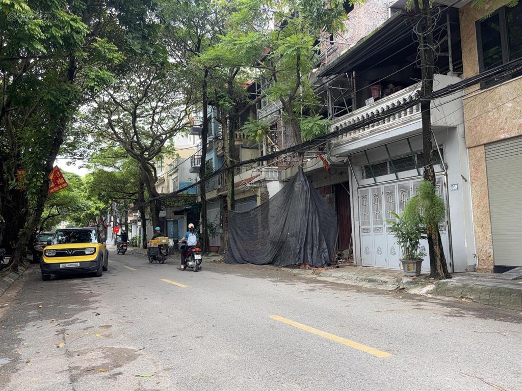 Bán mảnh đất đẹp nhỏ xinh mặt phố hoa lâm gần bigc trung tâm việt hưng 50m2 mặt tiền 5m chỉ 16 tỷ