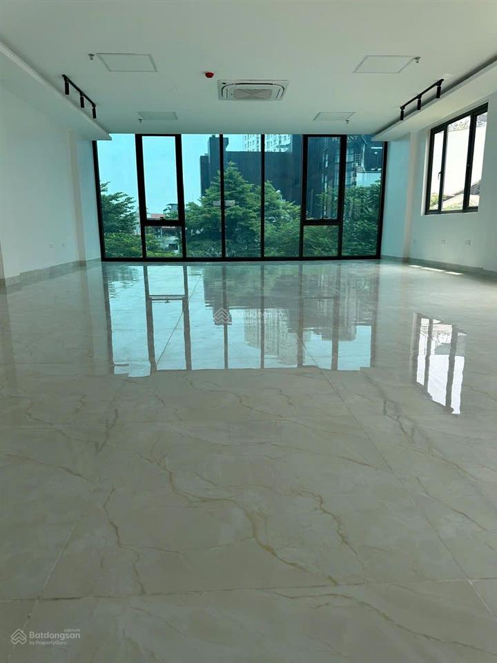 Hiếmbán nhà mới 7 tầng thang máy thông sàn khu phân lô phố cổ linh cạnh aeon mall 100m2 chỉ 38 tỷ