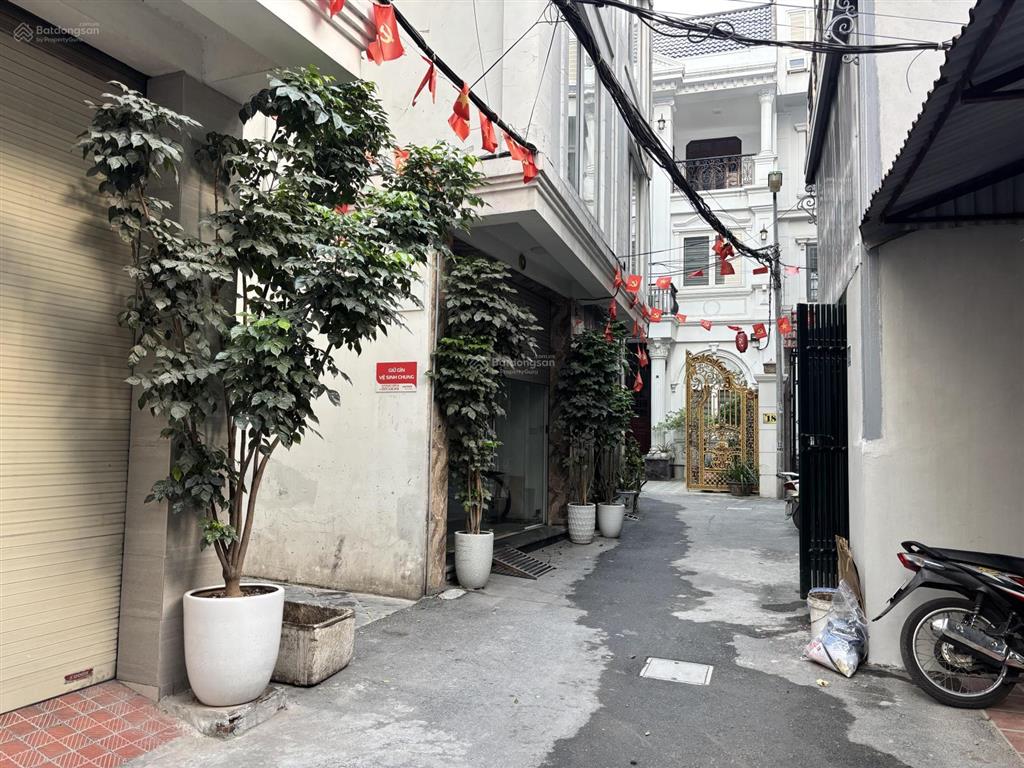 Vip hiếm chỉ 4.6 tỷ mua được mảnh đất đẹp gần 40m2 ngõ 3m ngay hồ phúc đồng gần phố nguyễn lam
