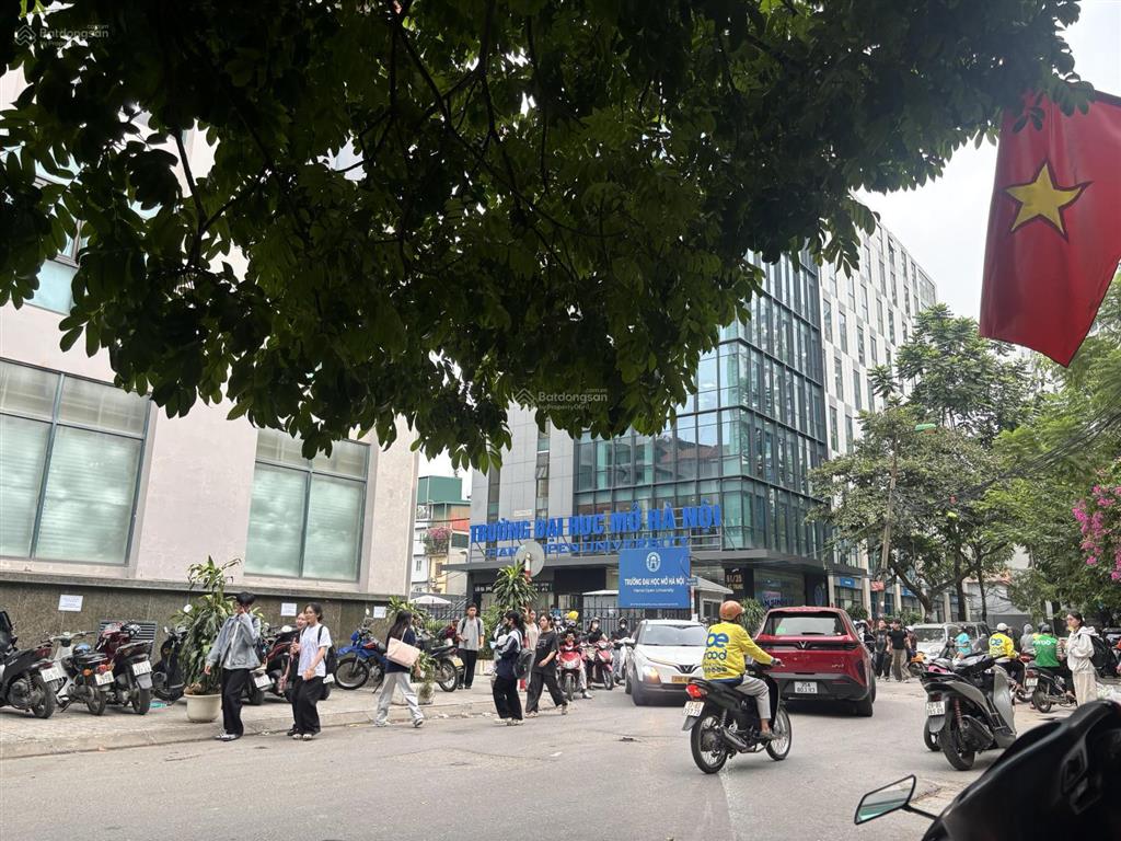 Rất hiếm  biệt thự 4 tầng dự án đô thị mới giữa trung tâm hai bà trưng 270m2 giá chỉ 75 tỷ thôi ạ