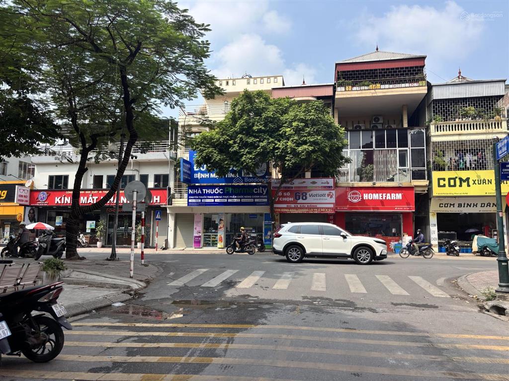 Vipbiệt thự căn góc thô 4 tầng 2 mặt đường view thoáng ngay sau phố sài đồng sầm uất 200m2  49 tỷ