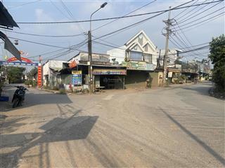 Lô góc 3 mặt tiền rẻ đẹp đối diện gem sky world