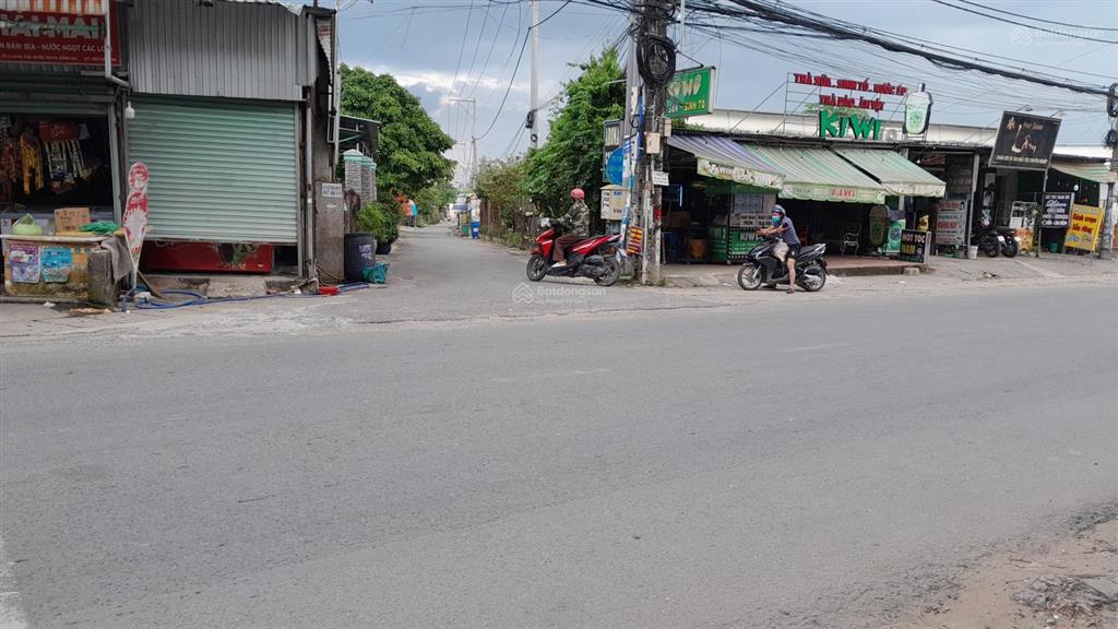 Bán đất kế bên đường 25c nhơn trạch. sổ riêng và thổ cư 100%