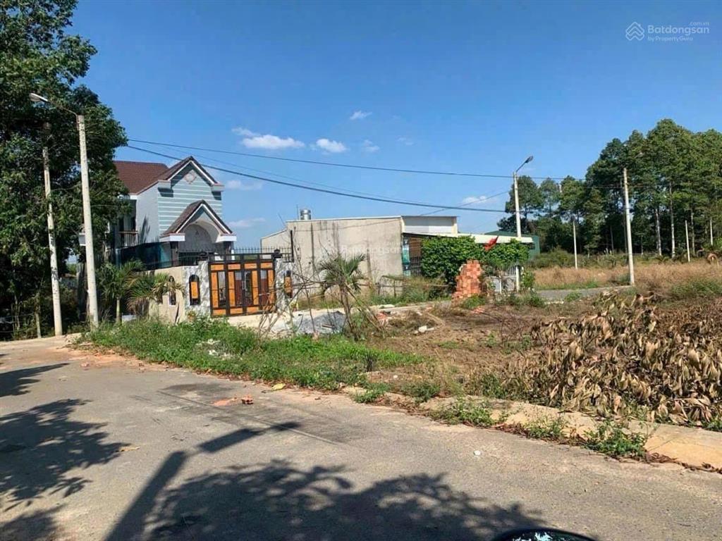 Bán gấp lắm lô đất kế bên khu công nghiệp long đức. sổ riêng và thổ cư giá 1ty6