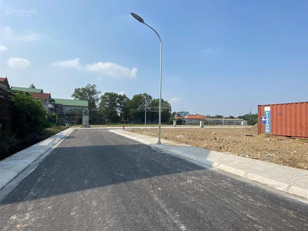 Bán đất lối 2 đường trương văn lĩnh đối diện ủy ban nghi phú
