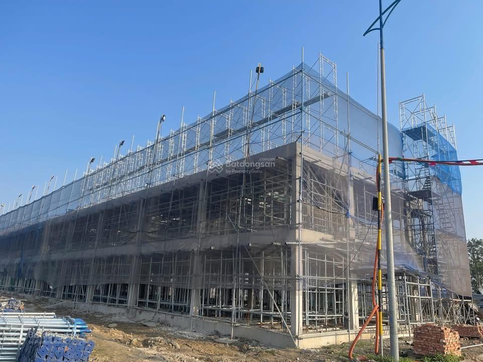 Bán shophouse dự án vsip giai đoạn 2 gần cổng vsip giá đầu tư đợt đầu