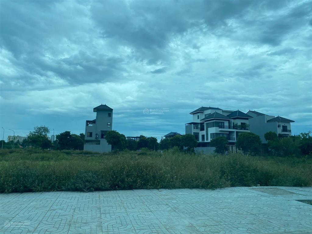 Bán lô đất vị trí vàng ngay khu đô thị handico vinh tân siêu đẹp và thoáng mát giá đang rất mềm