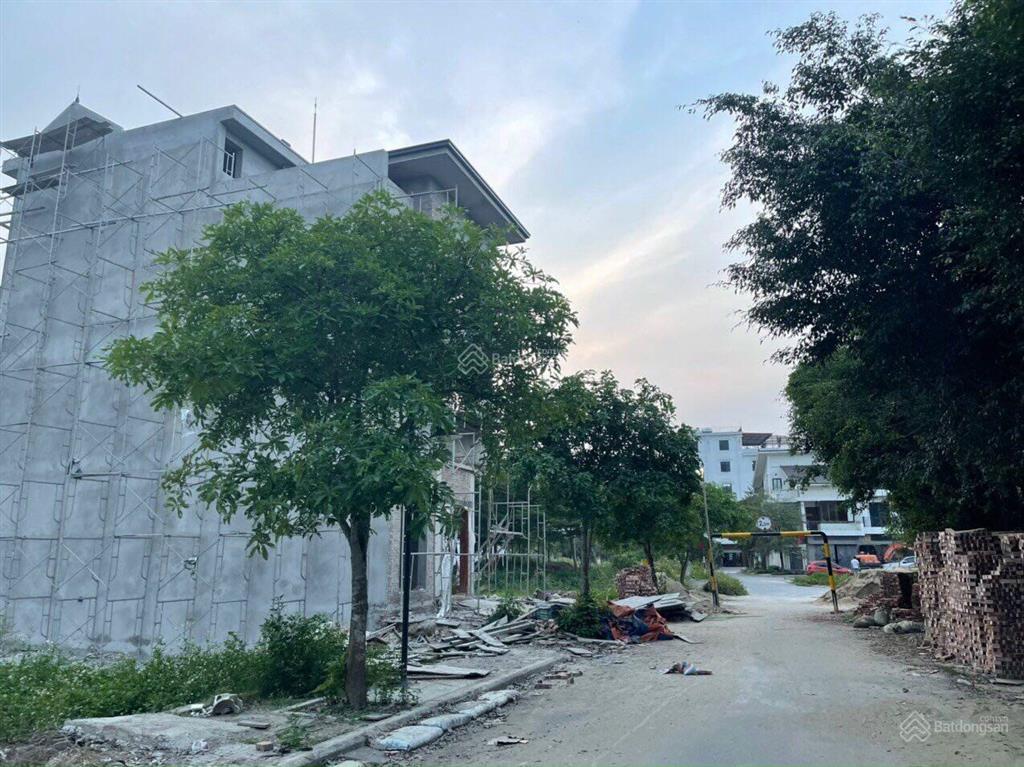 Bán lô đất vị trí vàng ngay khu đô thị handico vinh tân siêu đẹp và thoáng mát giá đang rất mềm