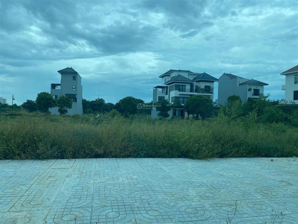 Bán lô đất vị trí vàng ngay khu đô thị handico vinh tân siêu đẹp và thoáng mát giá đang rất mềm