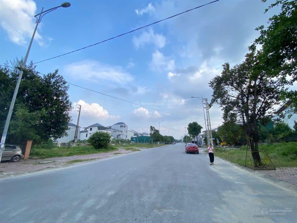 Bán đất kinh doanh mặt đường hồ bá kiện 24m, nơi kinh doanh mua bán sầm uất phường quán bàu