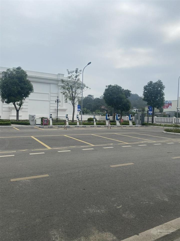 Chính chủ bán liền kề, shophouse vincom thái hoà  nghệ an.