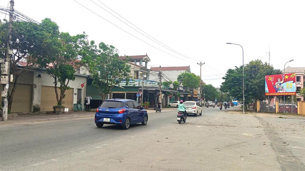 Bán lô góc víp mặt đường kinh doanh ngô gia tự hiếm người bán
