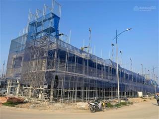 Đầu tư nhà phố thông minh chỉ 25% vốn năm 2027 bàn giao nhà