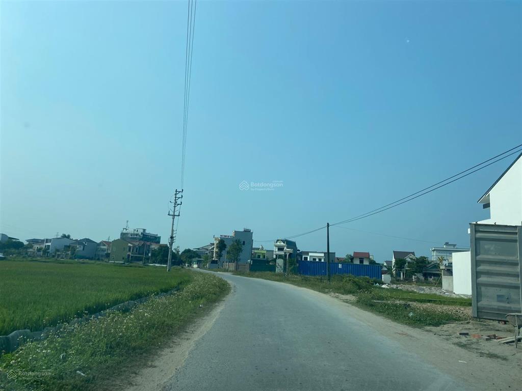 Cần tiền bán lô đất khu đấu giá xóm 5 hưng chính, giá mềm nhất khu vực