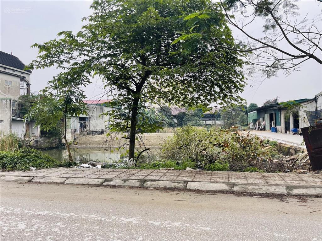 Bán đất lối 2 phạm hồng thái, phường vinh tân hướng tây bắc