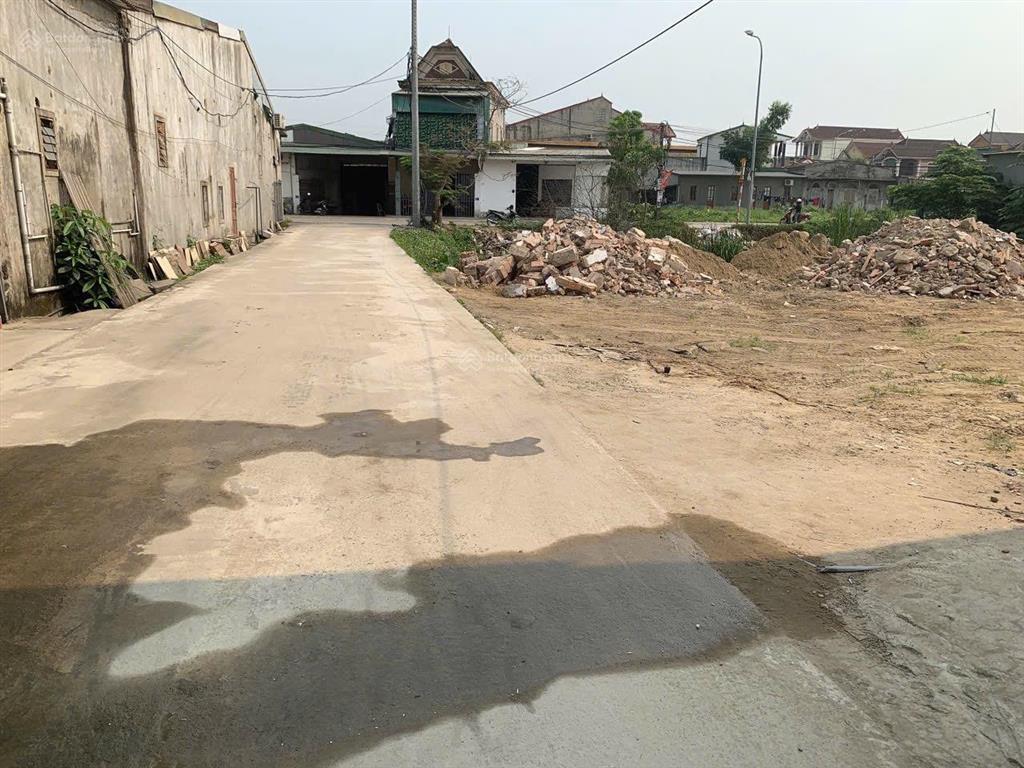 Bán đất lối 2 phạm hồng thái, phường vinh tân hướng tây bắc