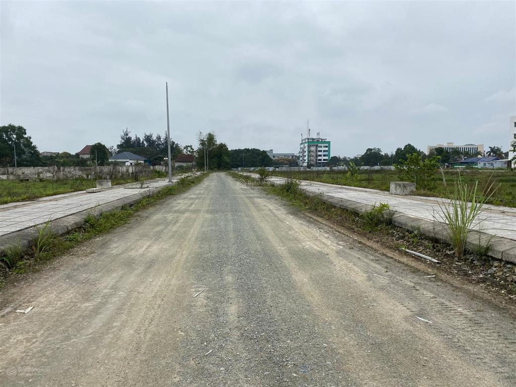 Bán đất biệt thự golden city 5 đối diện bệnh viện ba lan mới kinh doanh cho thuê mở phòng khám tốt