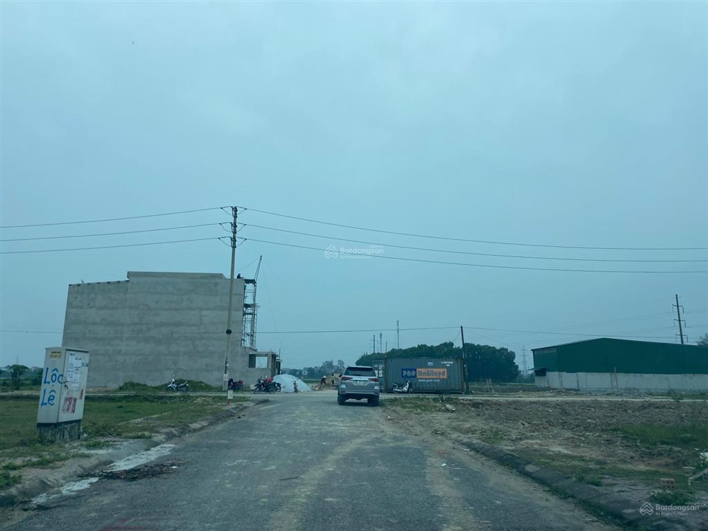 Bán lô góc đẹp khu đấu giá hưng chính mới giá tốt khu vực đường 12m đối diện công viên