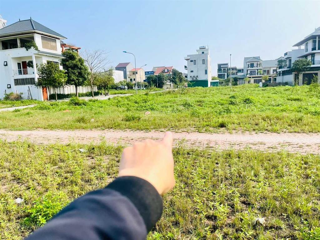 Bán đất mặt đường 72m quán bàu lô góc vừa kinh doanh vừa cho thuê giá hời khu vực đầu tư tốt