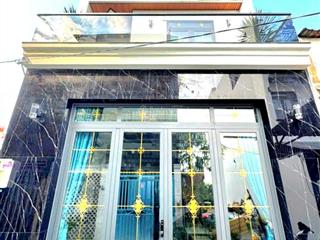 Bán nhà mới xây .full nội thất. hẻm 1716 huỳnh tấn phát . (ngay cầu phú xuân.)