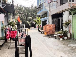 Bán nhà, nhà bè, 60m2 hxh 6m, ngang 4m x 15m nhà 2 tầng, bán 3,6 tỷ hỗ trợ ngân hàng.