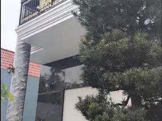 Bán biệt thự 450m2, nguyễn bình, phú xuân, nhà bè 15m x 30m, xd 2 tầng hxh đỗ cửa, giá 12,3 tỷ.